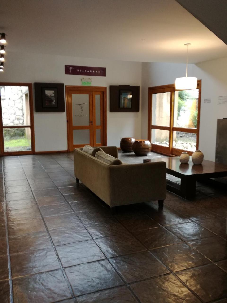 Hosteria Aca Al Sur Villa La Angostura Kültér fotó
