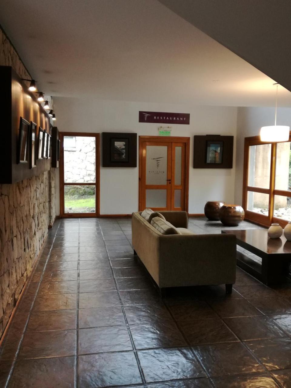 Hosteria Aca Al Sur Villa La Angostura Kültér fotó