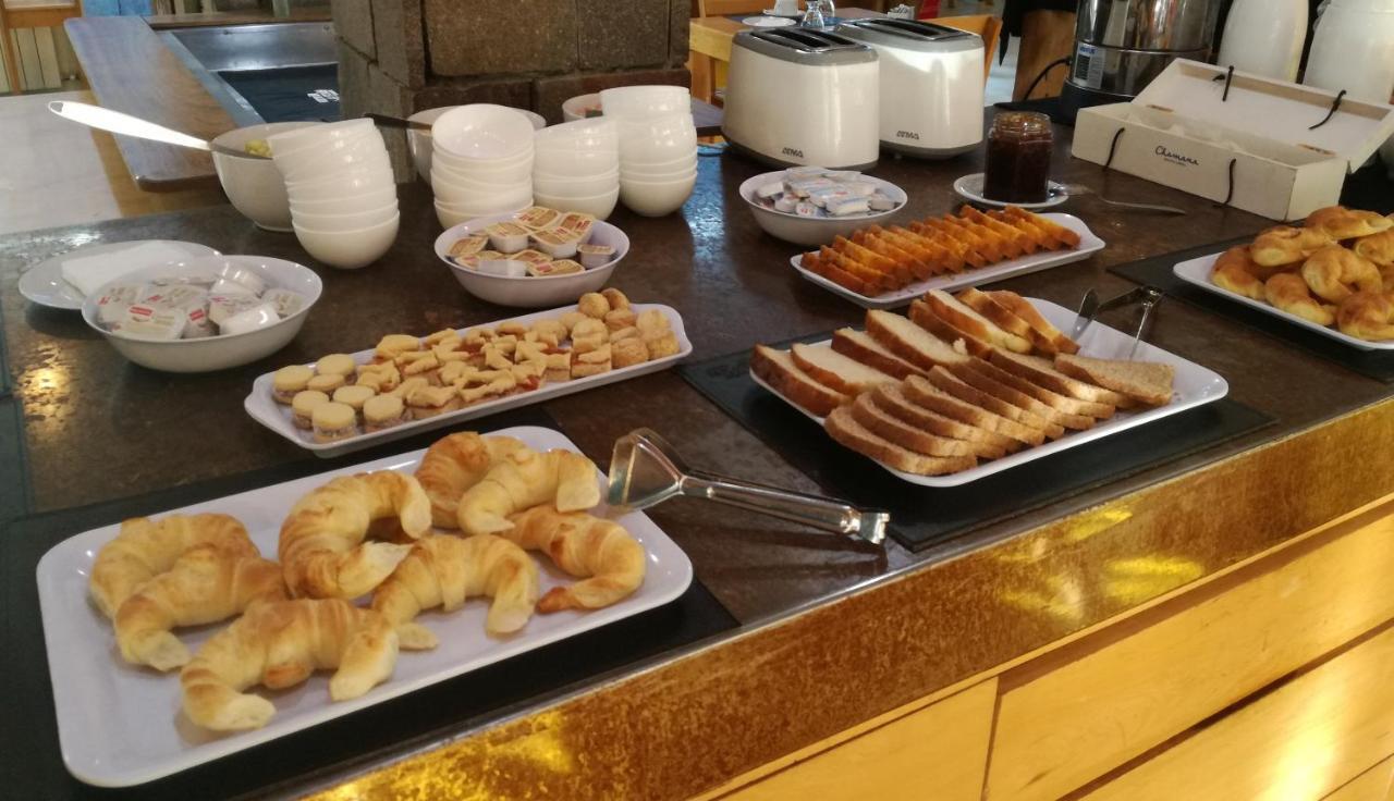 Hosteria Aca Al Sur Villa La Angostura Kültér fotó